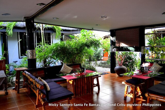 ミッキー サントロ ホテル & レストラン