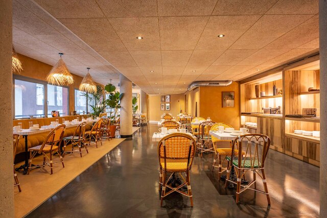 メディアン パリ ポルト ド ヴェルサイユ