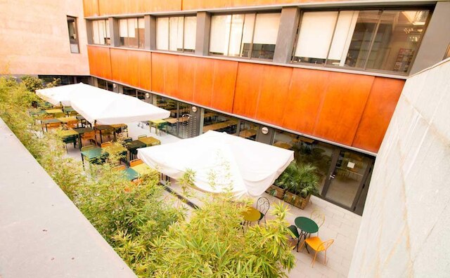 バルセロナ ペレ タレス ホテル