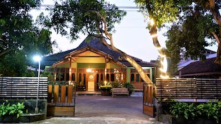 スリーピー ラクーン ホステル