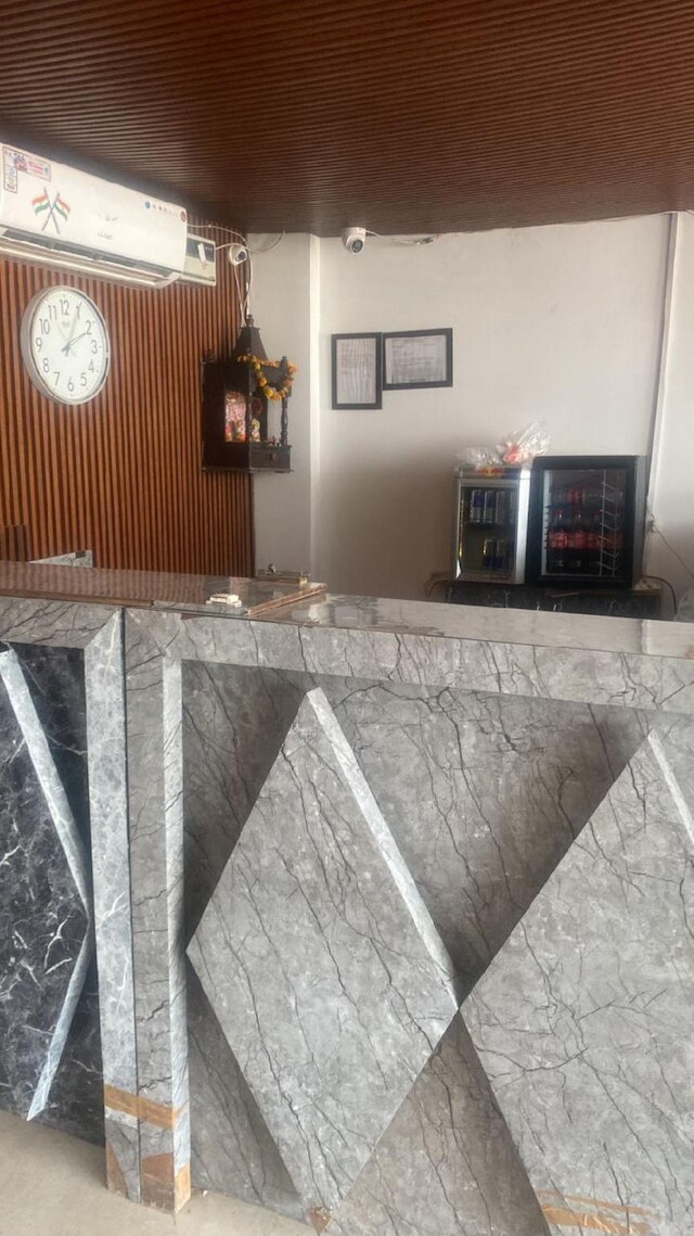 ホテル アバロン パレス