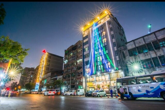 ボタタウン ホテル