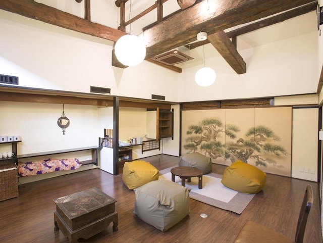 ゲストハウス由苑