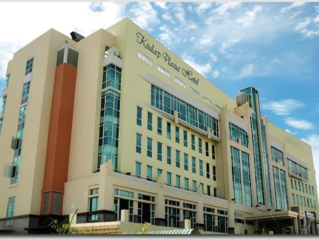 キウラップ プラザ ホテル