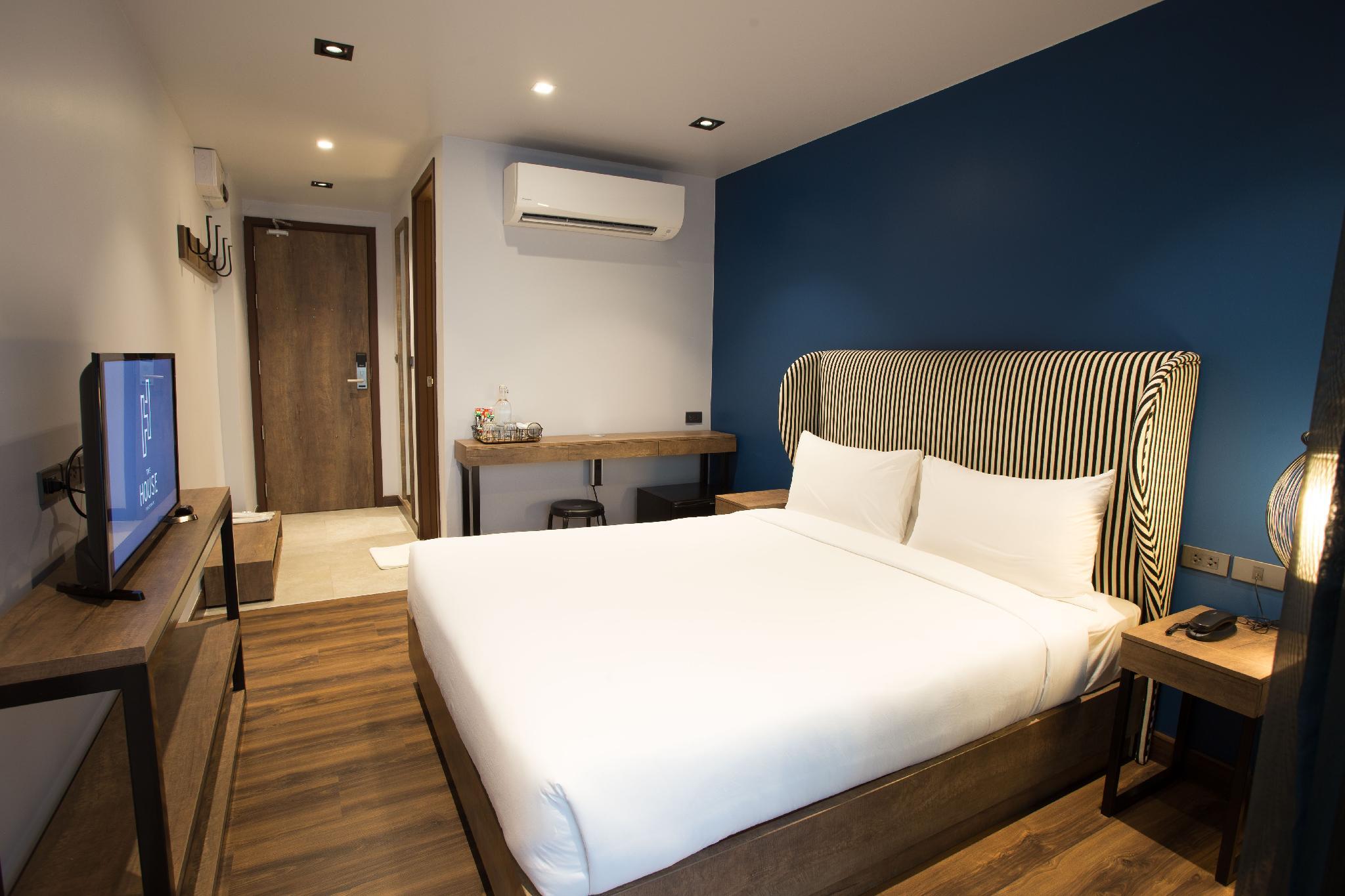 ザ ハウス プラトゥーナム