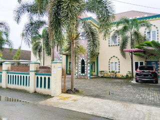 OYO 269 グランド シャキラ シャリア