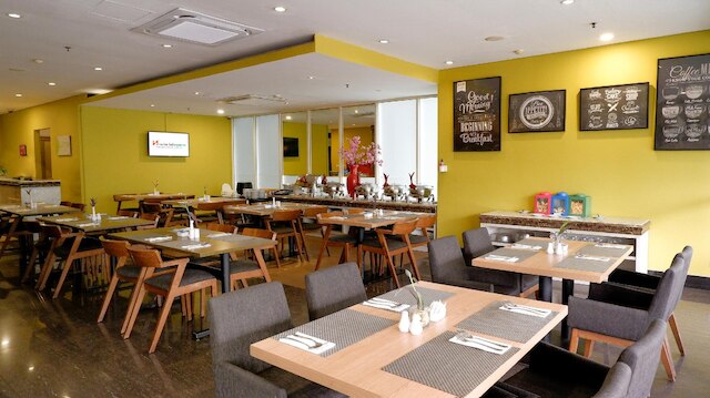 ファブホテル タナ アバン シデン