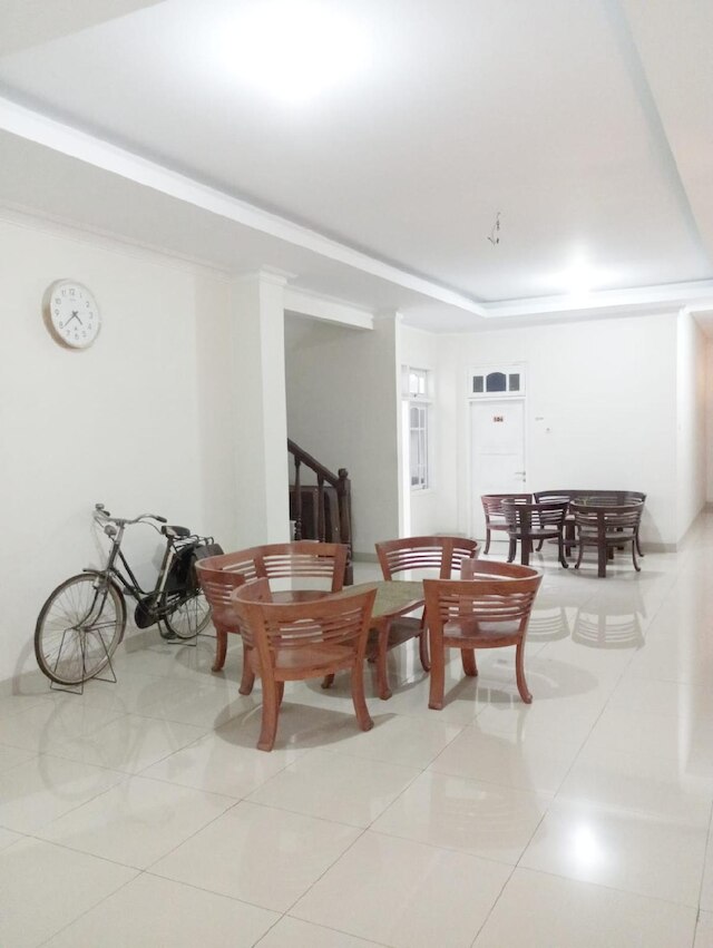 ヌリ インダー シャリア ホテル