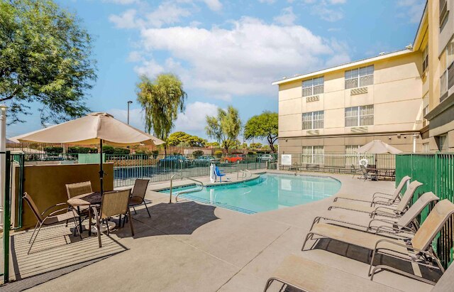 メインステイ スイーツ ラスベガス フラミンゴ