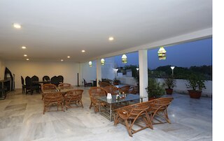 コンフォート ルームズ