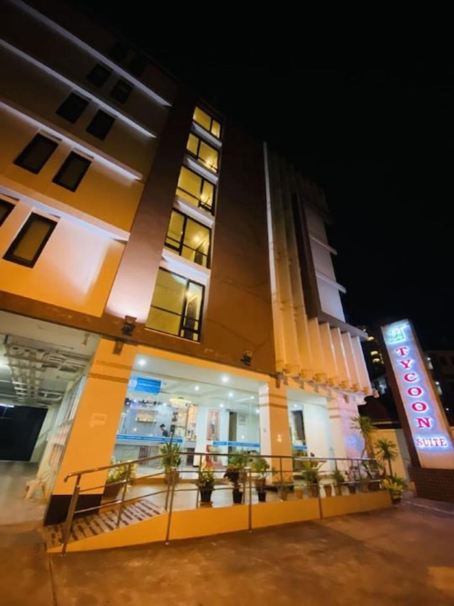 タイクーン スイート パタヤ