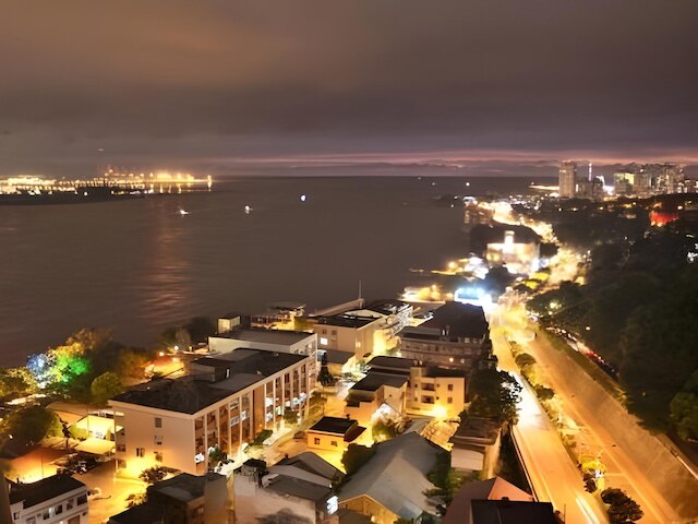 ブルー リバーサイド ホテル