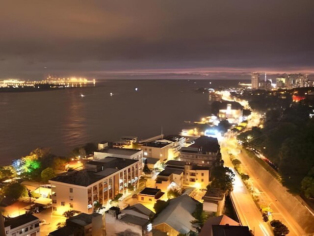 ブルー リバーサイド ホテル