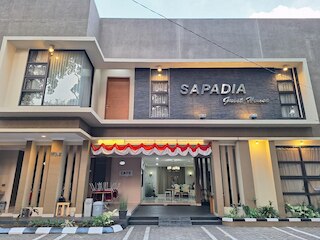 サパディア ゲスト ハウス