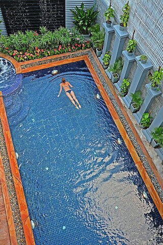 バイヨン シャドウ ヴィラ