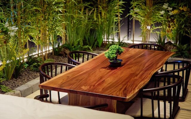 ホテル カリナン ワンシムニ