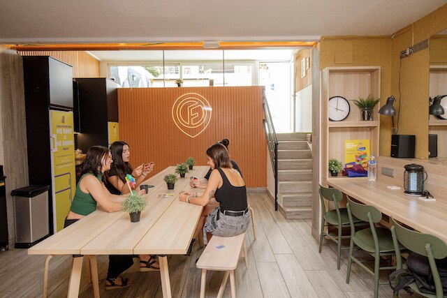 ホステル ワン パラレロ