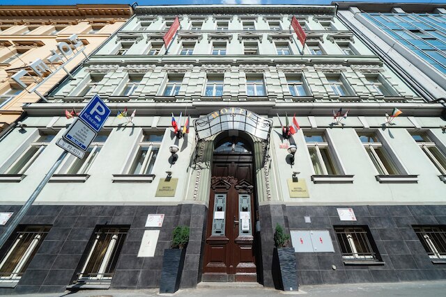 ホテル ラファエロ