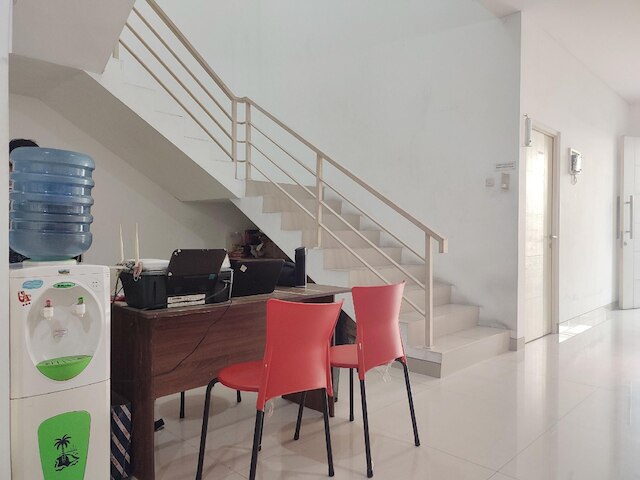 レッドドアーズ シャリア ニア ラパンガン パンカシラ シンパン リマ