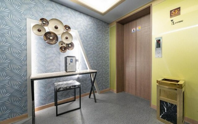 ノーブル ホテル (贵族商务饭店)