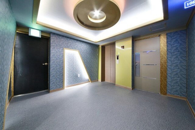 ノーブル ホテル (贵族商务饭店)