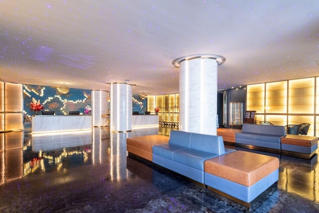 アンバー イースト ホテル