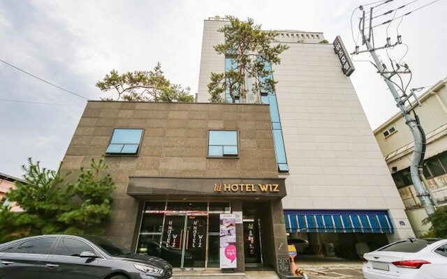 Yeongju Wiz Hotel