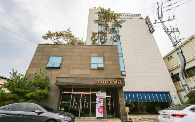 Yeongju Wiz Hotel
