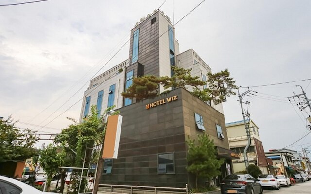 Yeongju Wiz Hotel