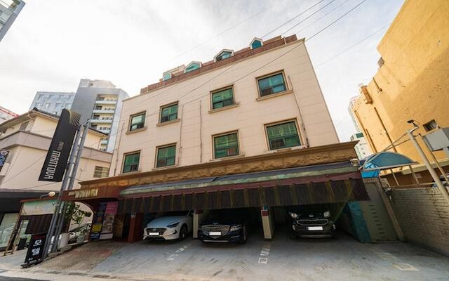 Yeonsinnae Hotel Mantova