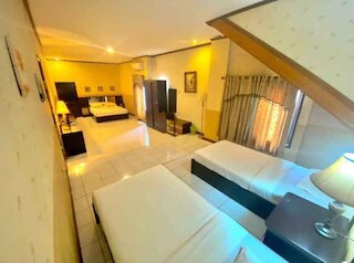 OYO 891 ホテル ゲーディング ケンチャナ