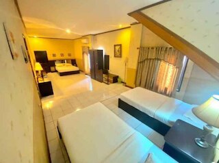 OYO 891 ホテル ゲーディング ケンチャナ