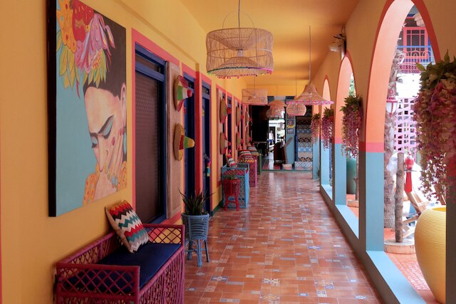 ポー アキ ステイ & ダイン