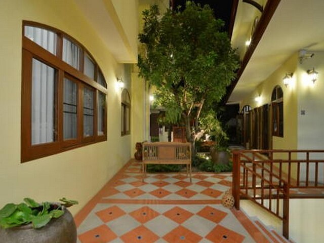 ザ ゴールデン ウェルズ レジデンス