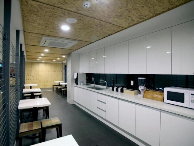 KSTAR メトロ ホテル