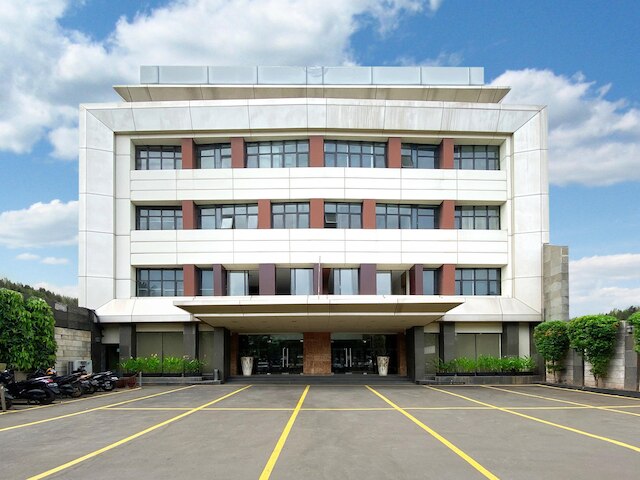 パサー バル マンションにある広々としたスタジオ アパートメント