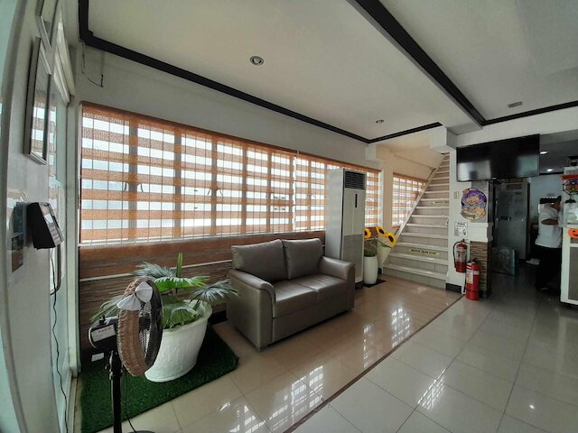 パーク アベニュー レジデンス イン & スイーツ