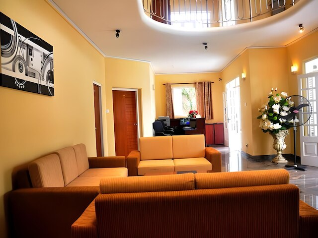 グランド7ホテル - タラワトゥゴダ