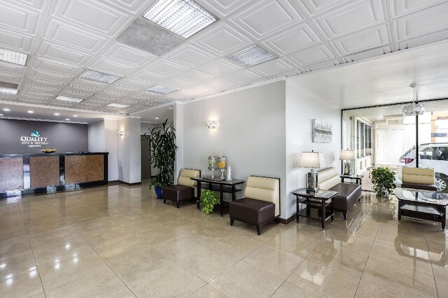 クオリティ イン & スイーツ ロサンゼルス エアポート - ラックス