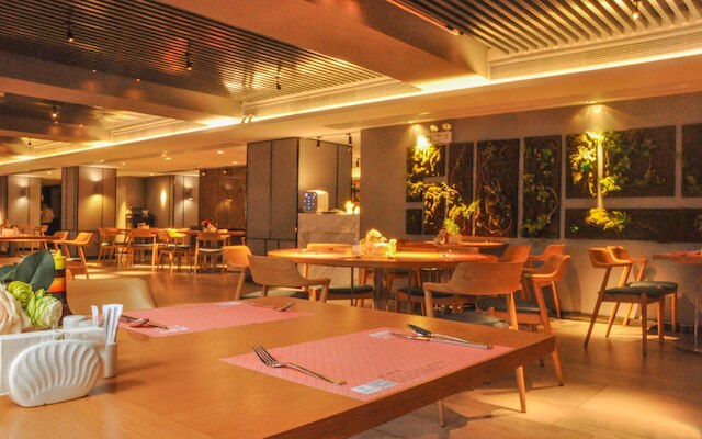 グランド パレス ホテル