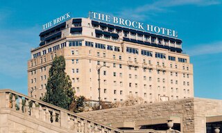 クラウン プラザ ナイアガラ フォールズ フォールズビュー バイ IHG