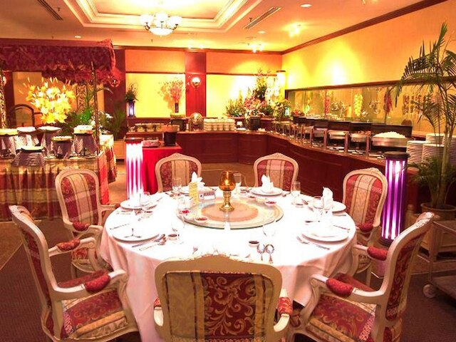 ダイナスティ ホテル ミリ