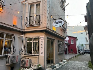 パラッツォ オールド シティ ホテル & スパ