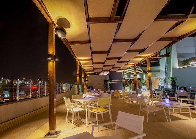 キャピトル ホテル