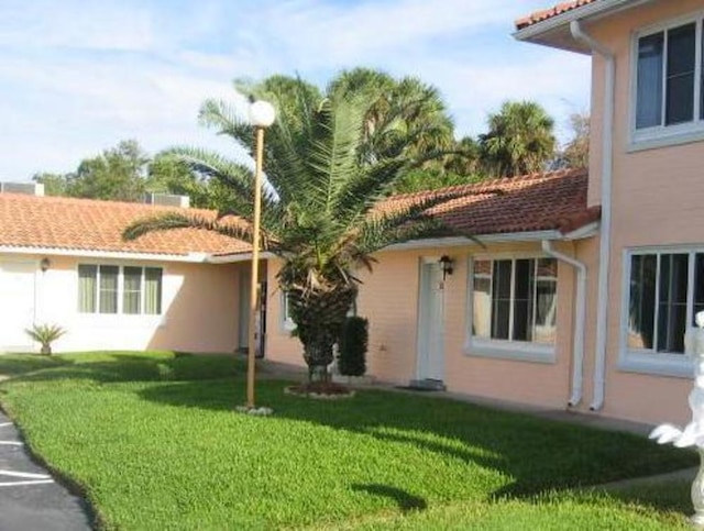 スーパー イン バイ OYO デイトナビーチ ニア エアポート