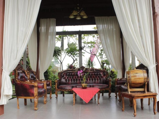 カムポエン ジョグロ アバンガン ウブド