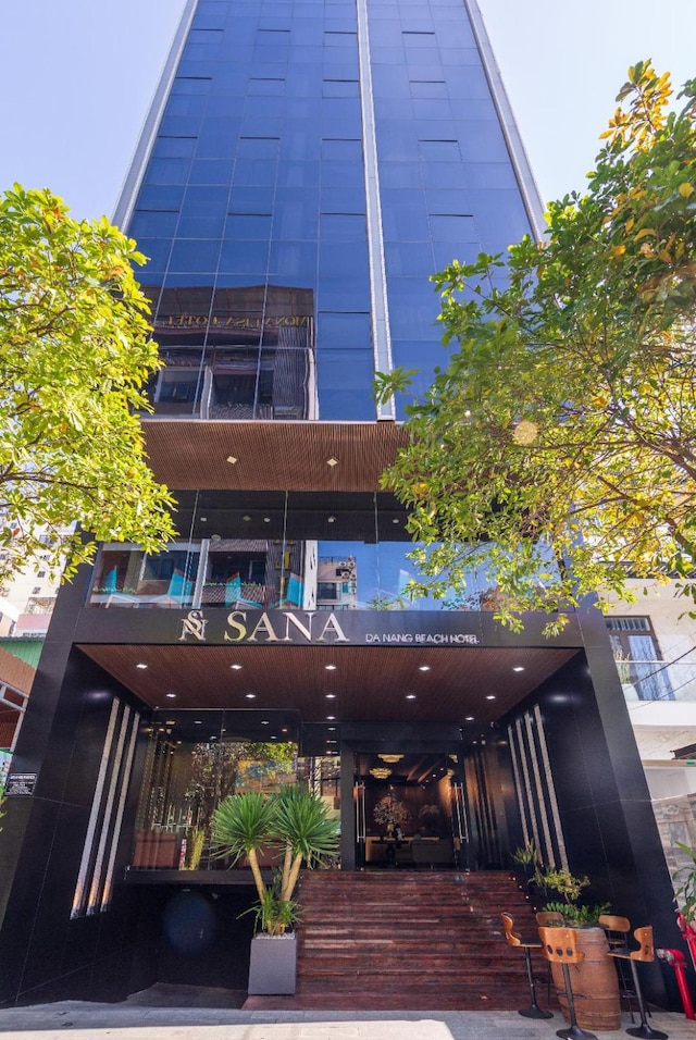 サナ ダナン ビーチ ホテル