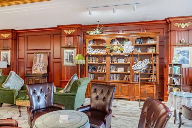 広東 ビクトリー ホテル - 広州交易会期間中はエキシビションセンターまで無料のシャトルバスを運行 (広東勝利賓館 - 广交会免费穿梭巴士至展馆)