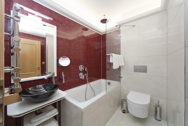 マーチャント ルームズ & アパートメンツ