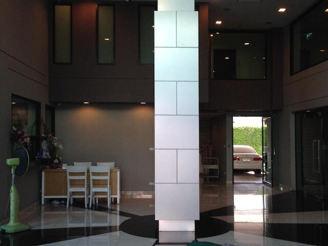 アイプレミアム スクムウィット 81